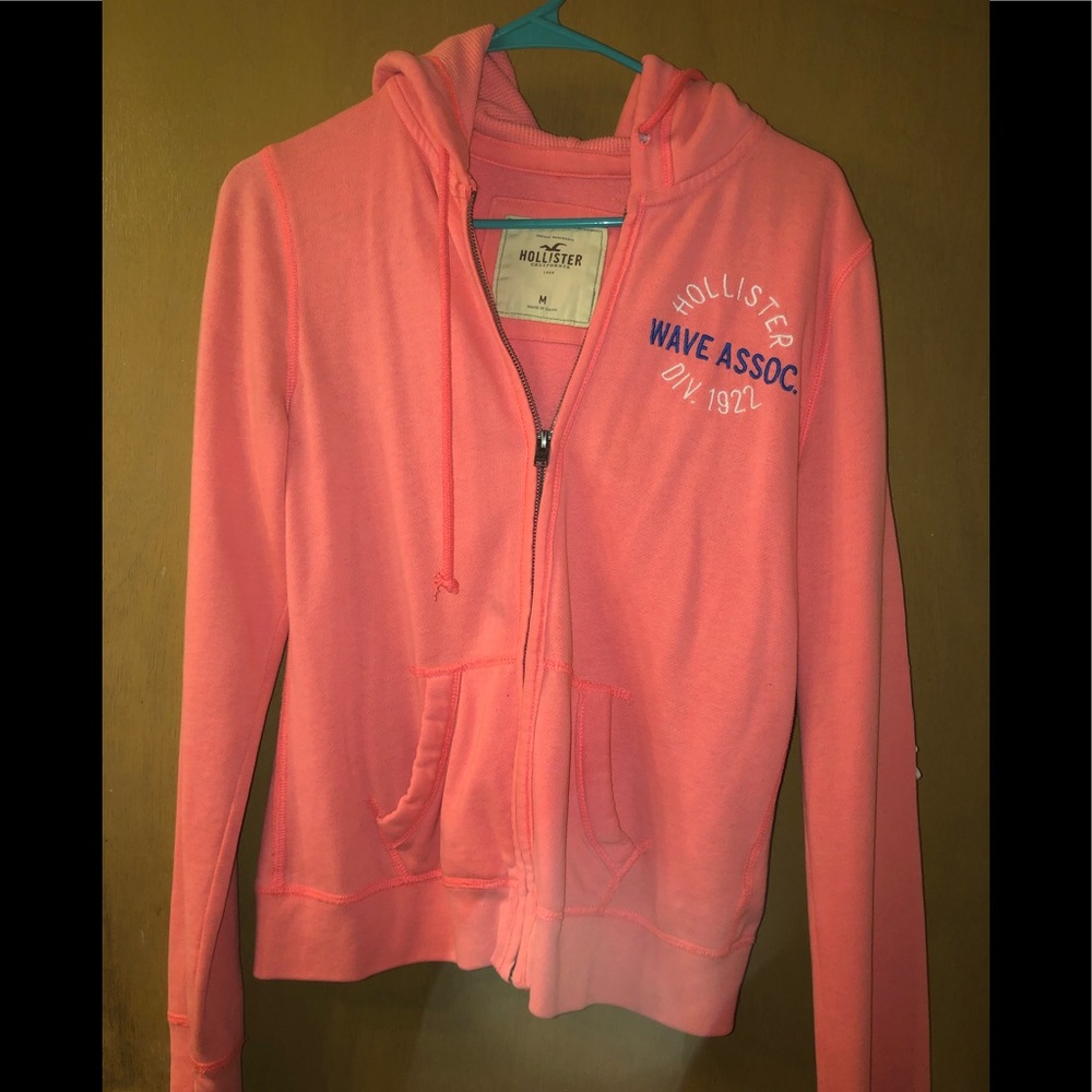 3/$20 SELECT OUTERWEAR Hollister coral sweater